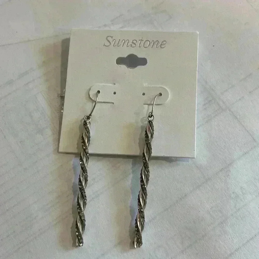 Sunstone silver earrings